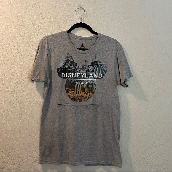 Disney Disneyland Resort Attractions Tee Shirt Top Size M - Picture 1 of 4